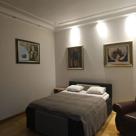 Apartment Eleon *